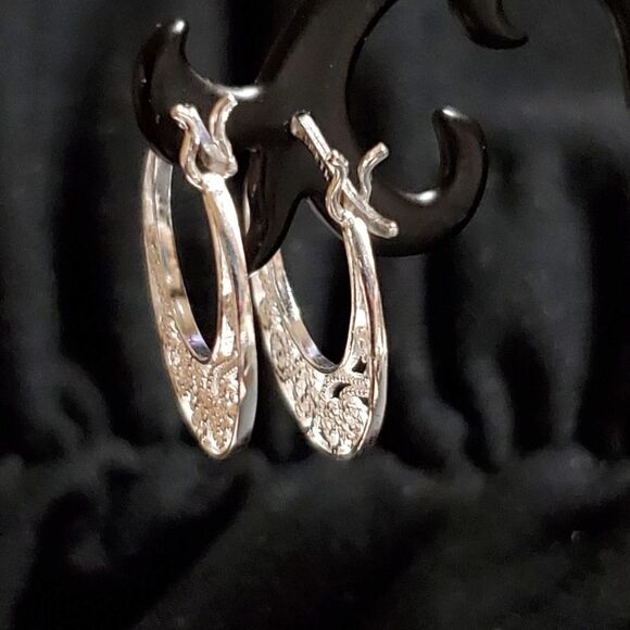 Sterling Silver Scrolling Filigree Hoop Earrings - Picture 3 of 4